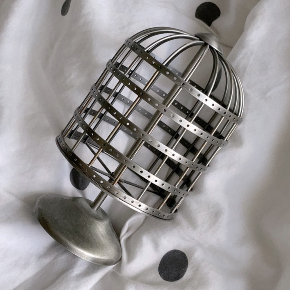 earring stand/ holder